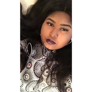 Meet your Posher, Mikah